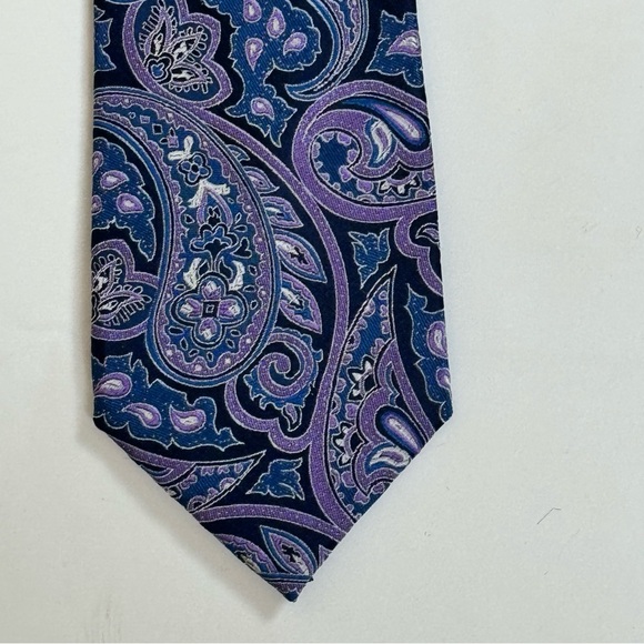 Tasso Elba Men’s Necktie Paisley Silk Tie - Purple and Blue - Picture 5 of 6
